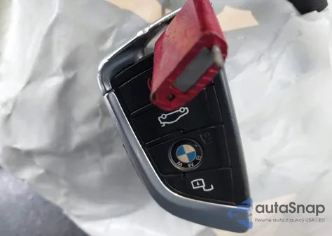 2019 BMW 330I xDrive z USA, uszkodzony, nr VIN WBA5R7C58KAJ86179